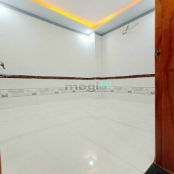 Nhà 1 Lầu 1 Trệt 63m2 Tp Biên Hoà, Giá Chỉ: 2tỷ400 triệu.