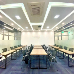 Cho Thuê Nhà Làm VP Tân Sơn Nhì,, Q.Tân Phú, DT: 9x20m, Hầm 1T4L