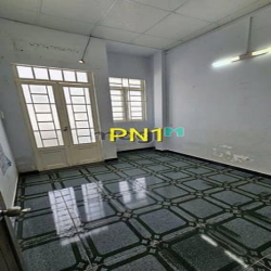 Bán nhà 1/ bến Phú Định P16 Q8