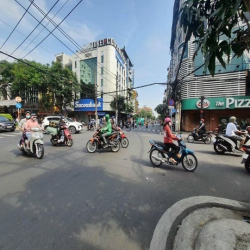 Cho thuê nhà mặt tiền số 201-203-205 Bàu Cát, P.14, Q.Tân Bình, HCM