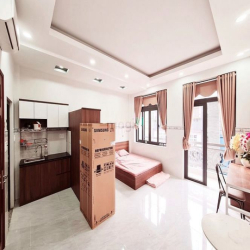 Căn Hộ Mini Full nội thất Bancol, máy giặt riêng, Ngay Tân Sơn Nhất