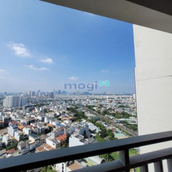 Cần tiền bán căn hộ SunriseCityview 3PN-2WC 105m2 lầu trung GIÁ 4.8 tỷ