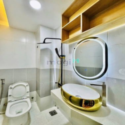 Cần Tiền Bán Gấp nhà mới có nội thất gần chợ Phú Nhuận 145m2 4t 5tỷ95