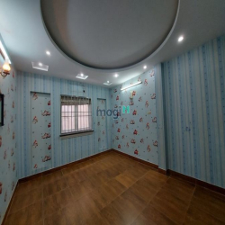 Nhà [4x23] 3 lầu 6pn/6wc Lê Văn Qưới đường nhựa 8m