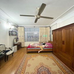 Bán nhà Thái Hà 37m 4T 20m ra ô tô, ngõ thông rộng rãi