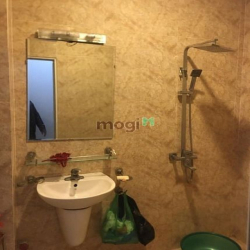 Nhà ngõ 75 Vĩnh Phúc, nhà đẹp ngõ rộng. 38m2 5 tỷ