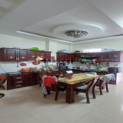 Biệt thự P16 Q8 hẻm 10m 125m, 4 tầng ngang 8 nở hậu giá nhỉnh 10 tỷ TL