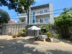 Cho thuê biệt thự KDC 10 Mẫu - Nguyễn Duy Trinh Quận 2 Nhà trệt 2 lầu