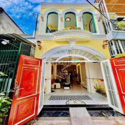 Bán nhà hướng Đông Bắc, full NỘI THẤT, đ. Nguyễn Văn Nghi, p7, Gò Vấp