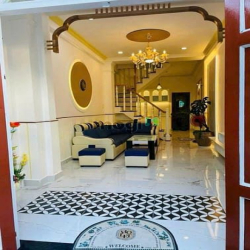 Bán nhà hướng Đông Bắc, full NỘI THẤT, đ. Nguyễn Văn Nghi, p7, Gò Vấp