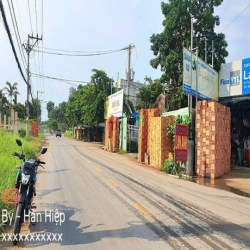 bán đất mặt tiền Trường Lưu, Long Trường, Q9 - lô góc 2 mặt tiền