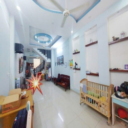 Nhà mặt tiền 100m2 + 4tầng, giáp Lê Văn Thịnh, BÌnh Trưng Tây, Quận 2
