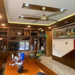Bán Nhà 3 Tầng BTCT, Gần ĐH Ngân Hàng Thủ Đức,DT 100m, Công Chứng Ngay