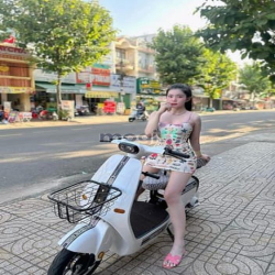 Bán nhà ngộp 4x18m mặt tiền đường sát chợ Tân Quy Q7 cách Lotte 400m