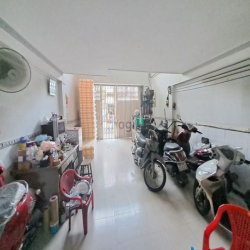 Mặt tiền ngay Lũy Bán Bích 175m2 ngang 4.8m nở hậu 3 tầng, 20 tỷ TL