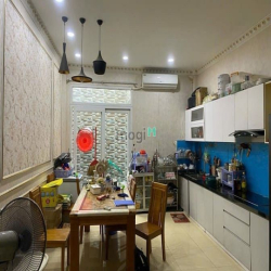 Nhà phố 4 tầng mới đẹp, hẻm 6 m địa chỉ 1/, Tân Thuận Tây, Q7. Giá 8,6