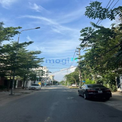 Nhà bán P.Bửu Long trục D2 hướng thẳng ra Nguyễn Bỉnh Khiêm 4,2 tỷ