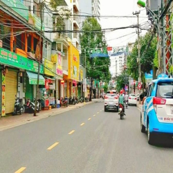 Văn phòng cho thuê nguyên tòa hơn 500m2/ sàn - 3 tầng Q.Hải Châu