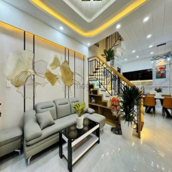 NHÀ PHỐ ĐẸP CẦN BÁN Nguyễn Văn Công, p.3, q.Gò Vấp 32.5m2/2tỷ600tr SHR