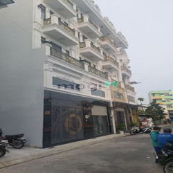 Nhà 1 lửng 3 lầu 5 phòng ngủ - đường Trương Phước Phan