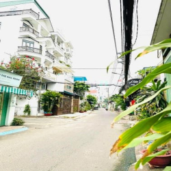 Bán nhà đẹp 3 lầu (4x19) 256/65A PHAN HUY ÍCH P12 Gò Vấp Emart2