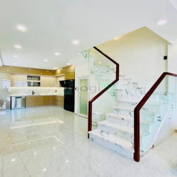 Bán nhà khu phân lô đẹp đúc 3 lầu 496/32/15B DƯƠNG QUẢNG HÀM p6 Gò Vấp