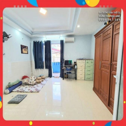 GV. Nhà 2 MẶT TIỀN Kinh Doanh, Nở Hậu, gần chợ Gò Vấp. 129m2, 3T.