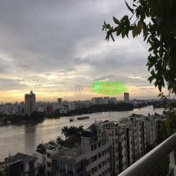 Căn hộ view sông Saigon, view Landmark 81 tầng, 4PN, cho thuê 1300usd