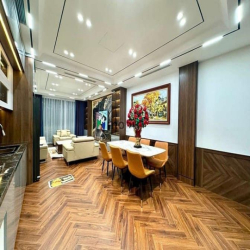 Bán nhà phân lô Nguyễn Chánh 60m2 x 6T, ôtô tránh, k.doanh, thang