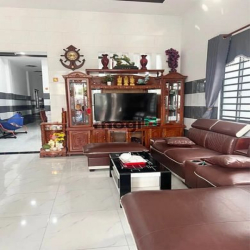 Do chuyển chỗ ở mới chủ cần bán lại nhà mới 99% tại Bàu Năng DMC 490tr