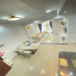 Em chuyên mua bán Sky Garden 1-2-3, PMH Giỏ hàng cập nhật hàng ngày