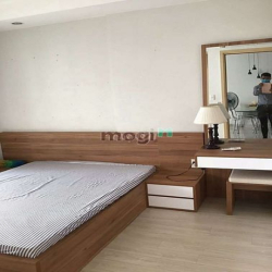 Cho thuê căn hộ Emerald, DT 65m2, 2PN, NT cơ bản, giá 10.5tr/tháng