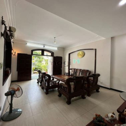 Bán nhà phố 3 tầng MT Đường số 20, P. Bình An, Q.2. Giá chỉ 18 tỷ