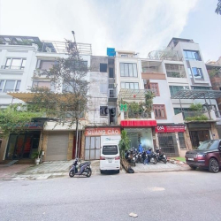Bán Nhà Liền Kề KĐT Văn Khê Hà Đông. DT 83m2. Nhà Mới. Đường ÔTô Tránh