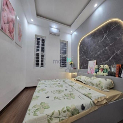 Bán nhanh: Trường Chinh Lô góc 2 mặt thoáng- Đầy đủ tiện ích- Nhà đẹp