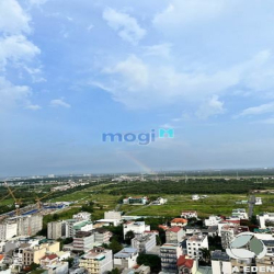 Phòng cửa sổ view thành phố full nt trong căn penthouse cc HAGH