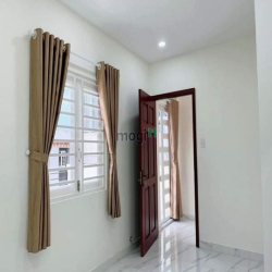 Nhà Q1 Cô Giang Nhà Đẹp Ở Ngay.