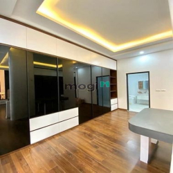 +NGUYỄN VĂN CỪ-dt45m-5t-chỉ 13,5 tỷ-CẦN B.Á.N nhanh căn nhà cực đẹp