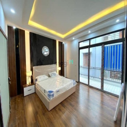 +NGUYỄN VĂN CỪ-dt45m-5t-chỉ 13,5 tỷ-CẦN B.Á.N nhanh căn nhà cực đẹp