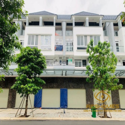 Bán nhà khu Văn Hoa Villas, mặt tiền Nguyễn Văn Hoa, phường Thống Nhất