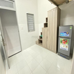 Thu 360 triệu ! Hẻm xe hơi Hoàng Văn Thụ, Phú Nhuận 5 tầng chỉ 7,15 tỷ