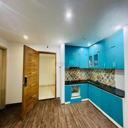 Bán Căn Hộ Tầng Cao Tháp A The Garden Hill 99 Trần Bình , Dt 80.6m2.