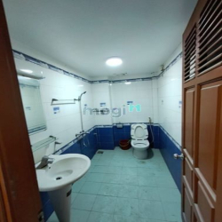 Cho thuê nhà KĐT Văn Quán, Hà Đông, HN. DT 70m, 4 tầng, MT 5m ô tô đỗ