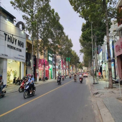 Tòa VP 680m2-7 tầng+Hầm Khu tài chính Nguyễn Thái Bình HĐT 1tỷ5/năm