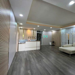 Sở hữu nhà MTKD Lê Văn Qưới, DT: 5 x 22m, hầm, 3 lầu, ST. GIÁ: 25 tỷ