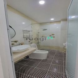 Cho thuê nhà Bình Thới, P10, Q11. DT: 4x18m, 4 tầng, 3PN. Giá 18 triệu