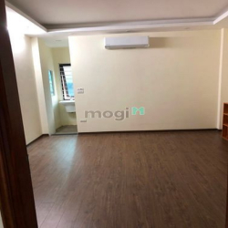 Cho thuê phòng mới xây khép kín, chính chủ ở phố Đào Tấn