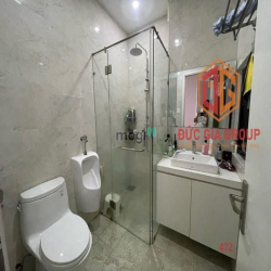 Mặt tiền Trần Quốc Toản 10,5 tỷ nhà 3 lầu hoàn công vị trí kinh doanh