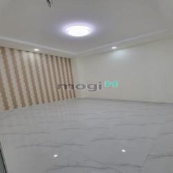 Cho thuê nhà Bình Thới, P10, Q11. DT: 4x18m, 4 tầng, 3PN. Giá 18 triệu