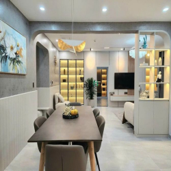 Cần bán nhanh căn hộ Scenic Valley, DT 110m2, 3PN giá 5.2 tỷ.